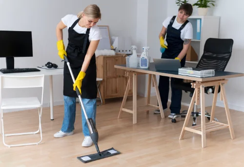 Nettoyage de bureau professionnel à Cisternes-la-Forêt